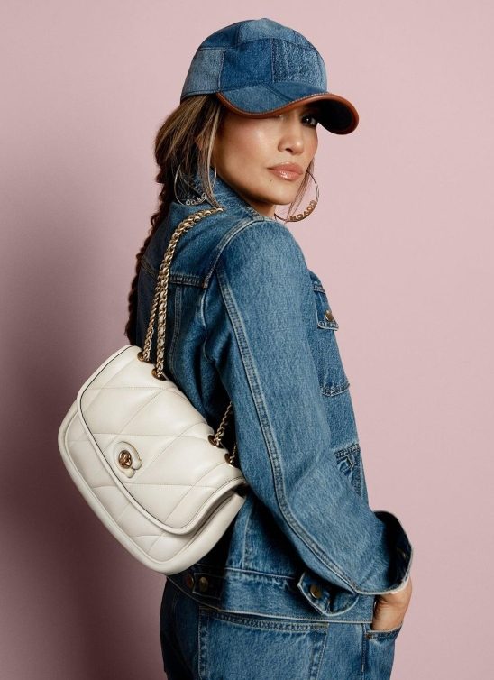 Ovo su retro modni trendovi koje Jennifer Lopez iznova vraća u modu