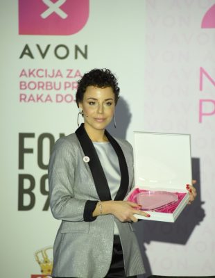 Avon i Fond B92 u susret 10. Nacionalnom danu borbe protiv raka dojke