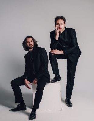 Vuk Božilović i Dušan Grozdanović – VooDoo piano duo: “Svaka pozitivna reakcija publike daje nam dodatni motiv da stvaramo”