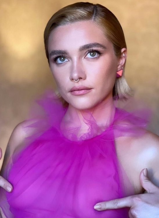 Florence Pugh u providnoj Valentino haljini poručuje svim ženama – budite ponosne na svoje mane