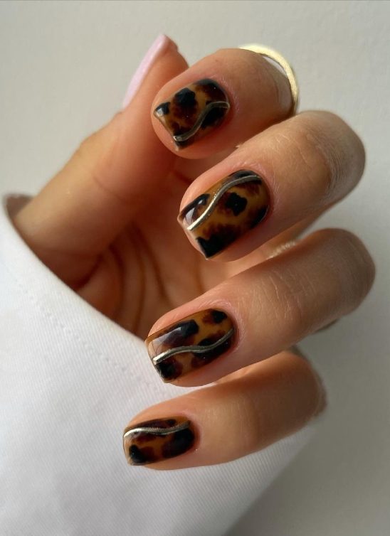 Animal print manikir – zato što si lavica!