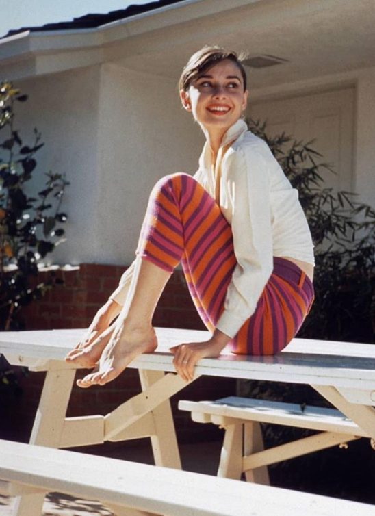 Vanvremenski stil Audrey Hepburn koji možete isprobati na 12 različitih načina