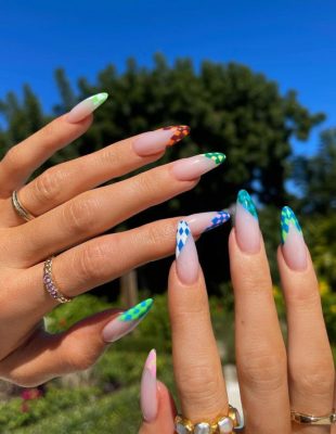 Manikir Kylie Jenner: 10 opcija koje možete rekreirati ovog leta