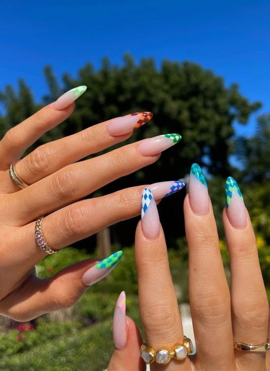 Manikir Kylie Jenner: 10 opcija koje možete rekreirati ovog leta