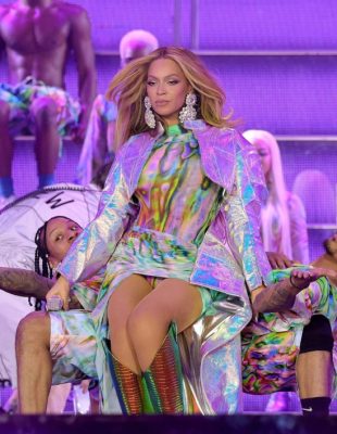 Ovi autfiti Beyoncé sa “Renaissance” turneje pomeraju granice u modi