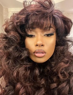 Zanosne frizure zbog kojih je Megan Thee Stallion kraljica transformacije
