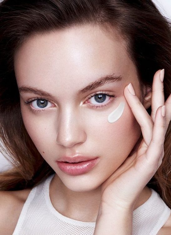 Jesenja nega lica: Dragoceni beauty proizvodi koje treba da uvedete u svoju rutinu