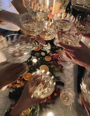 Evo kako da priredite najzabavniju kućnu žurku za svoje prijatelje