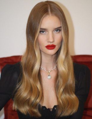 Red velvet makeup: Tehnika šminkanja za fatalni vamp izgled