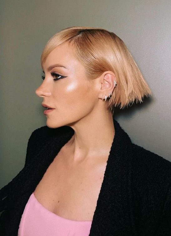 Plavi bob je ultimativni hairstyle trend: 7 načina za stilizovanje ove frizure