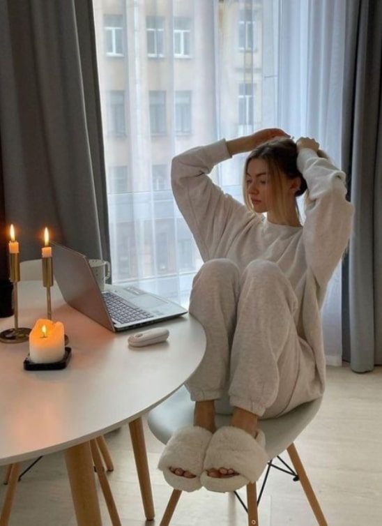 Cozy pidžame za savršenu kućnu atmosferu: Kompleti koji spajaju udobnost sa besprekornim stilom