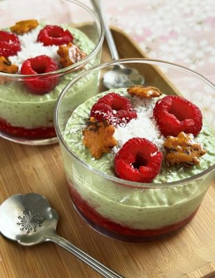 Zdrava ideja za užinu: Recept za kremasti matcha chia puding