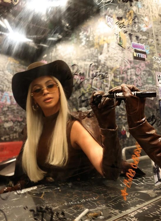 Cowboy modni trend je zaludeo svet – spremite se za rodeo proleće