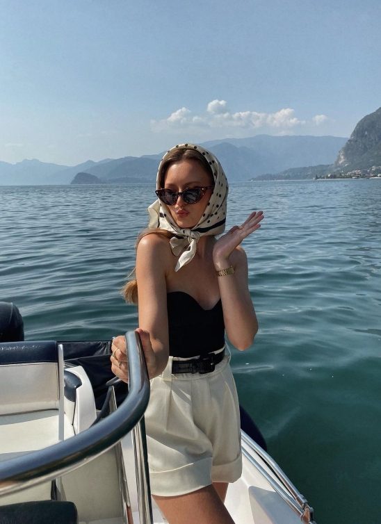 Autfiti u Riviera Chic stilu koje ćemo sigurno nositi na letovanju