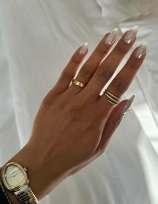 12 ideja za beli manikir koji ćete uživati da nosite ovog leta