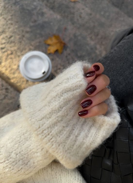 Cozy nijanse za manikir koje će ulepšati svaki autfit