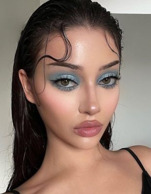 Ponovo se nosi makeup 90-ih, a ovo su ključni saveti za postizanje tog looka