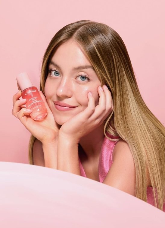 Laneige lansirao novi “Bouncy & Firm” serum, a lice kampanje je Sydney Sweeney