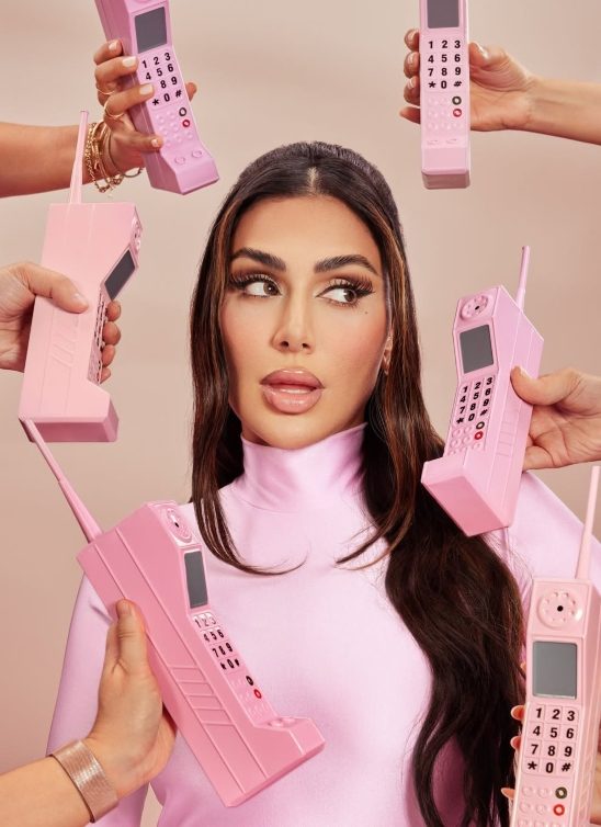 “Hotline”sa Hudom Kattan: Lansiran beauty podcast brenda HUDA