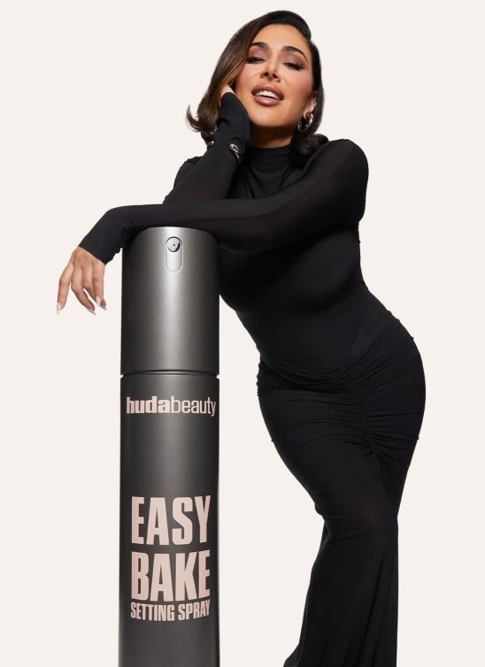 Huda Beauty predstavlja novi “Easy Bake Setting Spray”