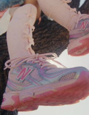 Pink patike iz kolaboracije atmos i New Balance su najlepše koje smo videli ovog proleća