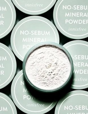 Innisfree No Sebum Mineral Powder je viralan mineralni puder koji možete kupiti i u Srbiji