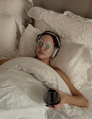 Letnji beauty trendovi su fokusirani na minimalizam i unutrašnji glow up