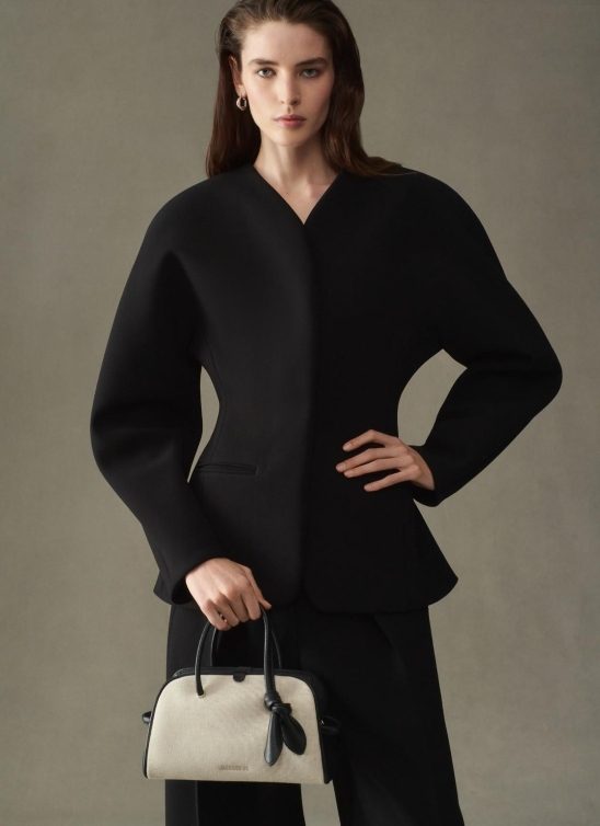 Donosimo 10 komada iz nove Jacquemus kolekcije koje želimo – odmah!