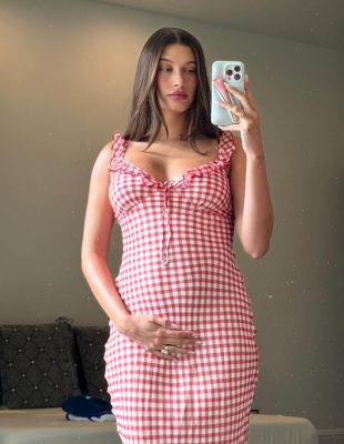 Hailey Bieber podelila omiljene proizvode za negu tokom i nakon trudnoće