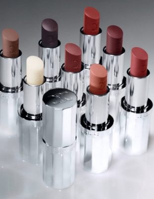 CELINE Beauté lansira mat balzame za usne (i izgledaju kao couture detalj)
