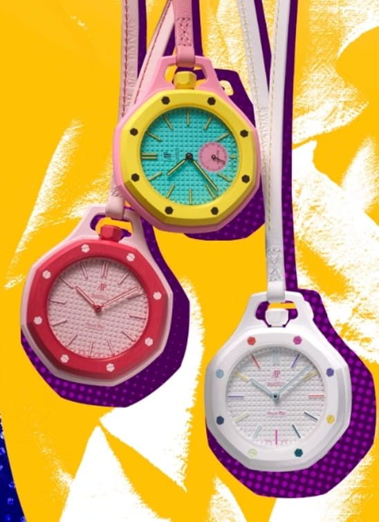 Bag charms su svuda, a Swatch x Audemars Piguet imaju svoj odgovor na trend