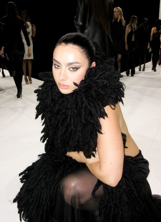 Charli XCX objavila novi singl „SS26“