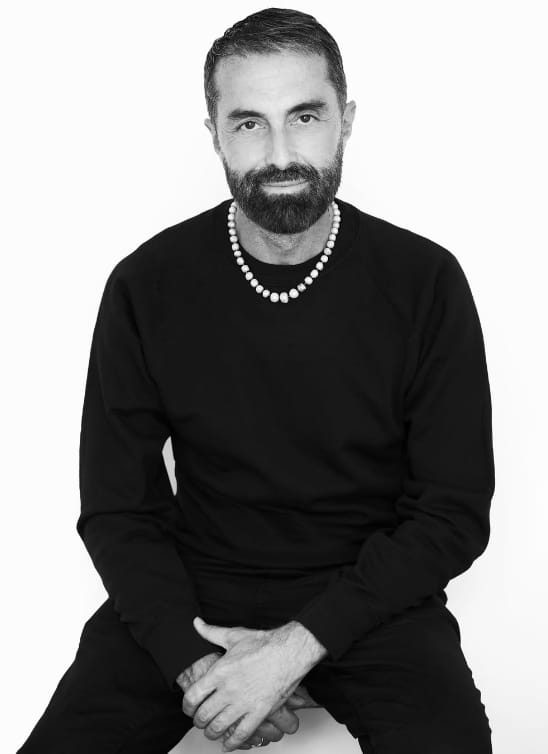 Giambattista Valli je otkupio svoj brend za 1 evro?! Evo šta znamo