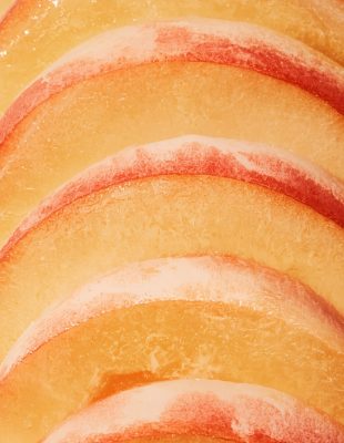 Too Faced vraća kultnu Peach kolekciju: Omiljeni proizvodi sa mirisom breskve ponovo su tu
