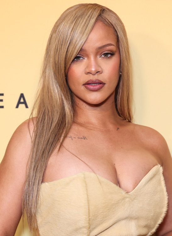 Čipka, samopouzdanje i Rihanna: Kampanja koja je osvojila modni svet