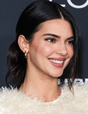 Kendall Jenner širi svoj uticaj u svetu mode, ali ovog puta nije reč o novoj kampanji