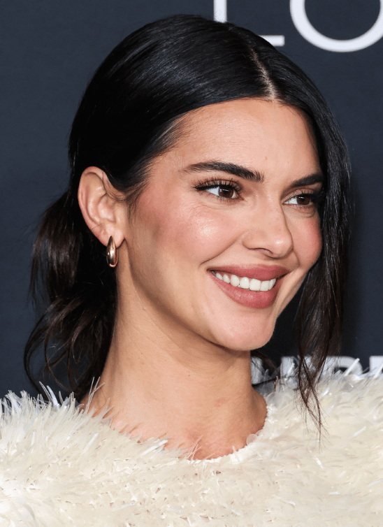 Kendall Jenner širi svoj uticaj u svetu mode, ali ovog puta nije reč o novoj kampanji